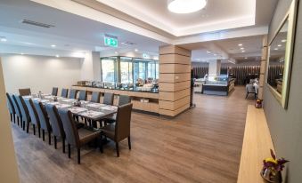 Rubin Wellness & Conference Hotel