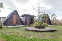 Spacio Caliraya Bed & Breakfast Hotels near San Isidro Chapel