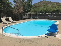 Klamath Motor Lodge Hotels in Yreka