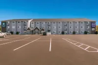 Spark by Hilton Clarion
