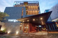 J Hotel Kuta Hotel in zona GPdI Getsemani Kuta