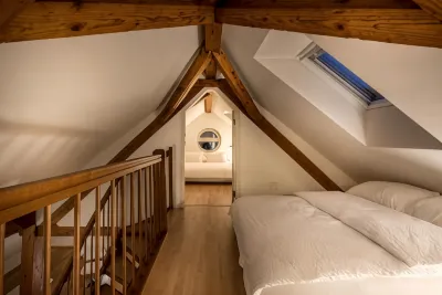 Airhome Zug Neugasse Stadtzentrum Отели рядом с достопримечательностью «Zytturm Clocktower»