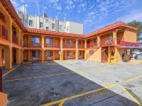 Inn at Golden Gate Hotels near Lands End