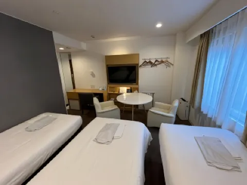 青森倫勃朗旅館 鄰近青森縣觀光物產館 ASPAM的酒店