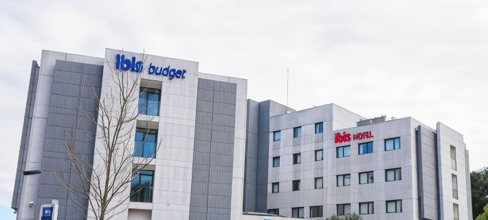 Ibis Girona Costa Brava Отели в г. Жиронес