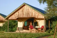 澤布拉科曼格勒布什帳篷小屋 - 酒吧