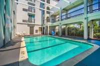 Suites Lawndale, CA – South Bay - de playa