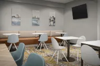 TownePlace Suites Suffolk Chesapeake - breakfast