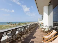 The O Pod Capsule Hotel Hotels near Jaffa