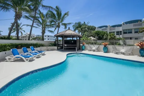 Chateau Royale Beach Resort Maroochydore Sunshine Coast