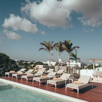 Antera Hotel & Residences