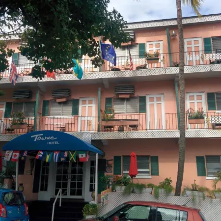 Towne Hotel