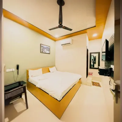 Hotel Pragati Heights Hotels in Radha Kund