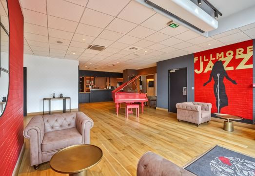 Kyriad Creteil - Bonneuil sur Marne Over view