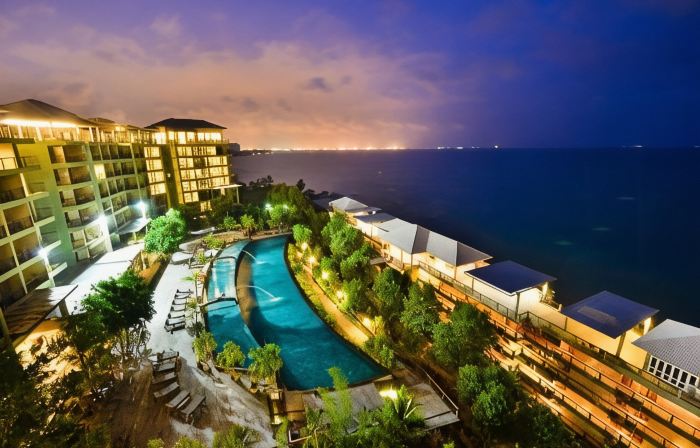Royal Phala Cliff Beach Resort
