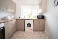 Linburn Apartment