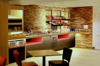 Le M Hotel & Spa Honfleur - breakfast