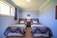 Blue Thistle Cottages