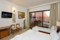 Hotel New York Hotels in Qark Vlora