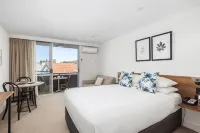 Hotel Nelson - balcony