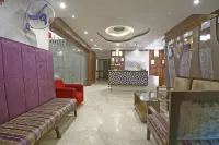 Hotel Emerald - 3 ดาว