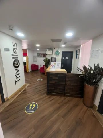 諾丁漢特里維勒斯麗晶飯店