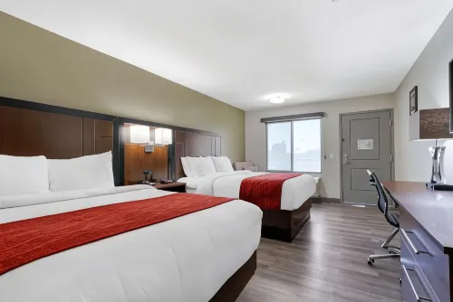 Comfort Inn Hotels in Pittsburg