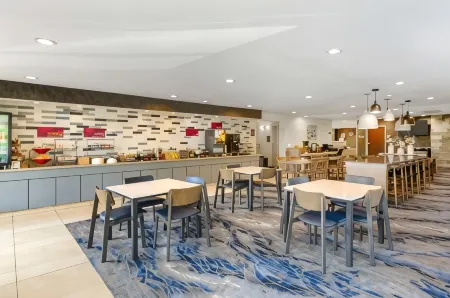 Best Western Plus Beckley Inn