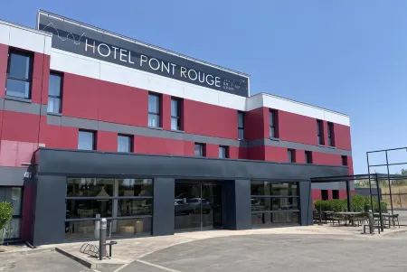 Hôtel Pont Rouge , Carcassonne Отели рядом с достопримечательностью «Castle Auzias»