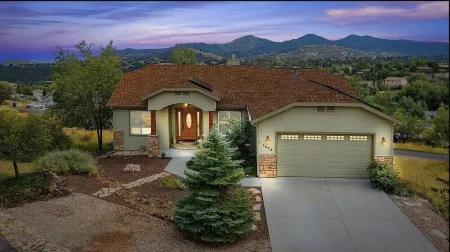 Peaceful, Cozy Prescott getaway Отели в г. Явапаи