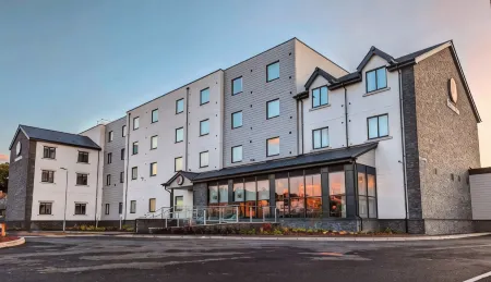 Premier Inn Porthmadog Отели в г. Портмадог