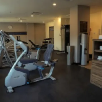 ハンプトン イン バイ ヒルトン イラプアト