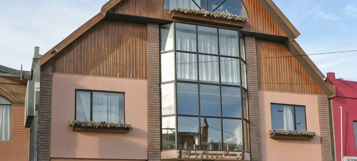 Lady Florence Dixie Hotels in Natales
