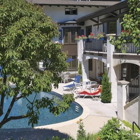 St Moritz Lodge and Condominiums