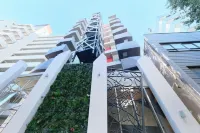 MODELLO 三軒茶屋 成城學園前附近的飯店