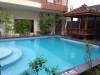 Griya Desa Hotel - Rooftop Pools