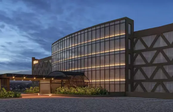 希爾頓奎雷塔羅