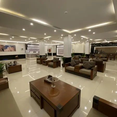 Toot House Furnished Residential Units, Al Wessam