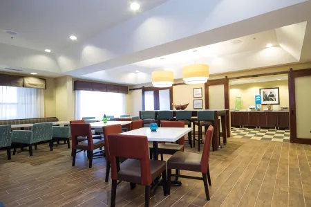 Hampton Inn Marshall