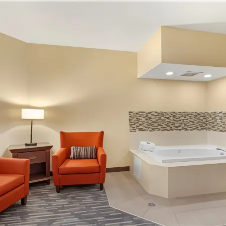 Country Inn & Suites by Radisson, des Moines West, IA