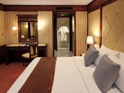 Grand Tower Inn Rama 6