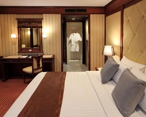 Grand Tower Inn Rama 6 Hotel in zona Stazione Metro Tao Poon