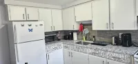 Tilto Executive SuiteCozy Two Bedroom Apartment,4mins drive to Mcallister mall