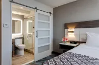 Crowne Plaza VENTURA BEACH by IHG - 4-Star