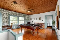 Cole Springs Historic Buda Cottage: Tower, Hill Country, 14.6 Acres!!! - 4つ星