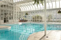 Basingstoke Hotel - С бассейном
