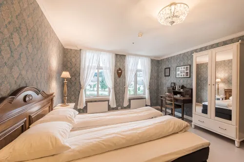 Gloppen Hotell - by Classic Norway Hotels - parking