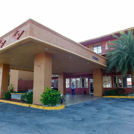 Travelodge by Wyndham Orlando / Heart of International Drive