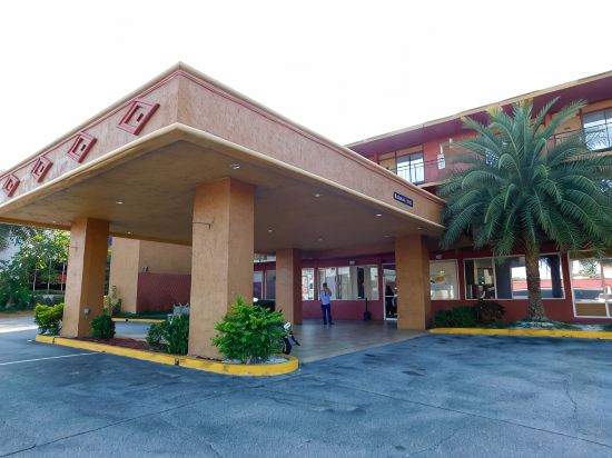 Travelodge by Wyndham Orlando / Heart of International Drive