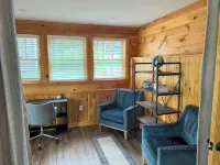 Charming Cottage - Lake Winniepesaukee Water Access, Boat Slip, Dogs Welcome! - 4-Star